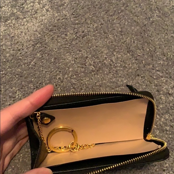 Miu miu key holder 90% new - Picture 4 of 6